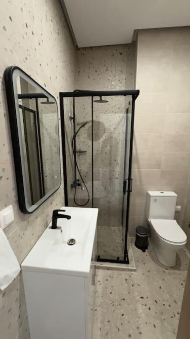 New Center Apartment Near Metro Athén Kültér fotó