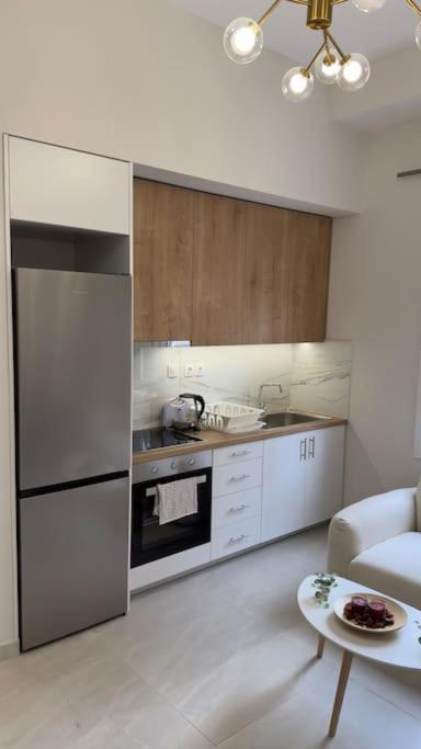 New Center Apartment Near Metro Athén Kültér fotó