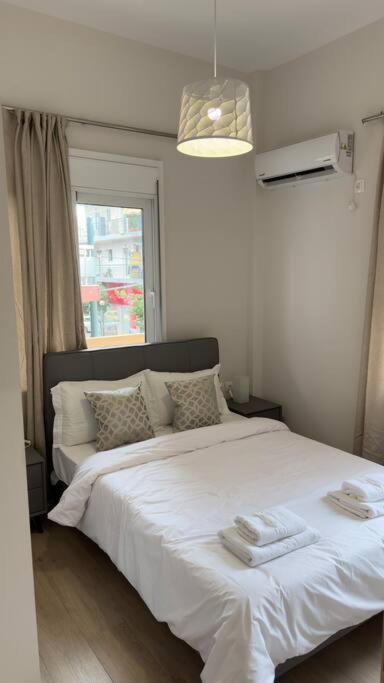 New Center Apartment Near Metro Athén Kültér fotó