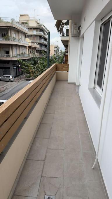New Center Apartment Near Metro Athén Kültér fotó